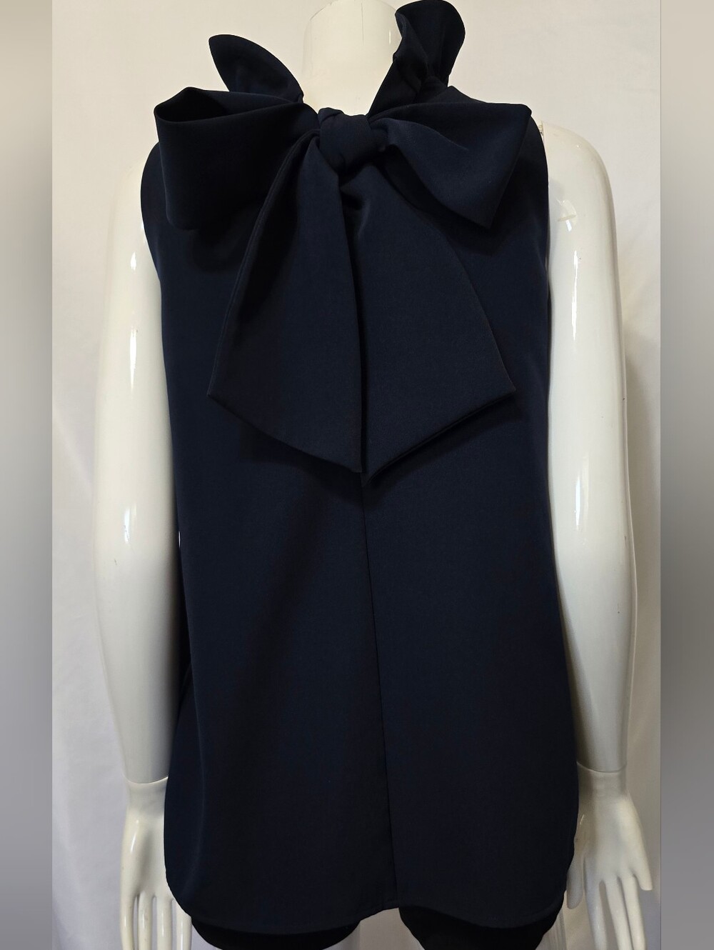 Tuckernuck Navy Mason Ruffle Mock Neck Tank Blouse - Picture 3 of 10